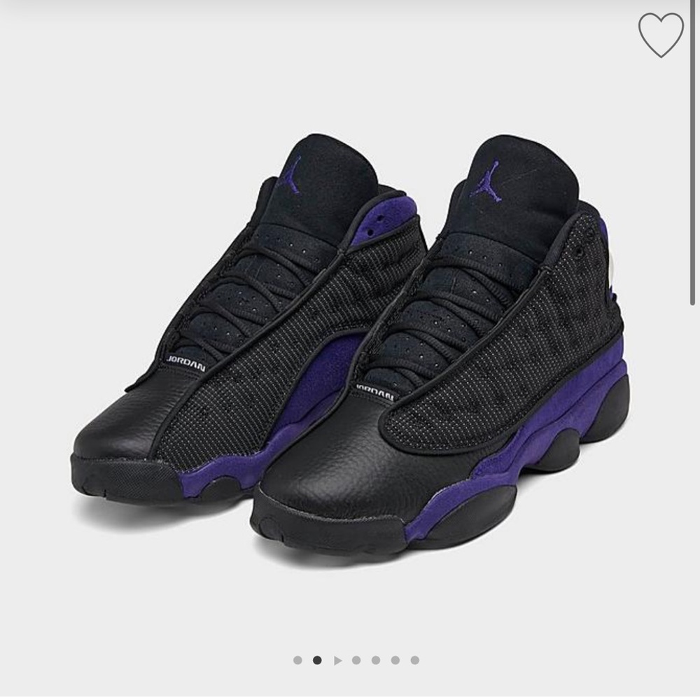 Big Kids Air Jordan Retro Basketball shoes size 3Y - black/white/court purple